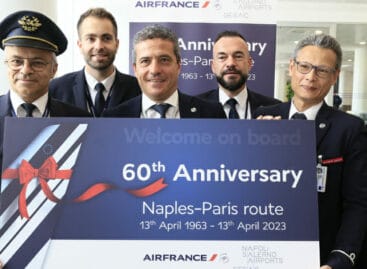 Air France celebra i sessant’anni della rotta Napoli-Parigi