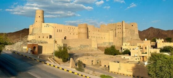 Oman Expert/5 Forti, castelli e siti Unesco