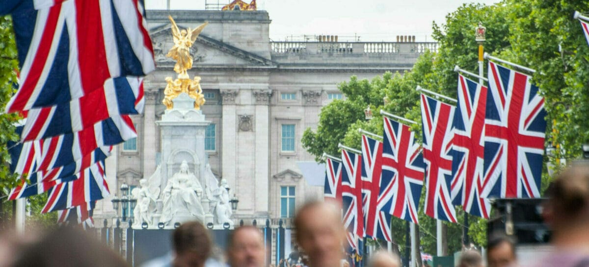 Londra, tutti pazzi per Carlo III: boom di turisti Usa per l’incoronazione