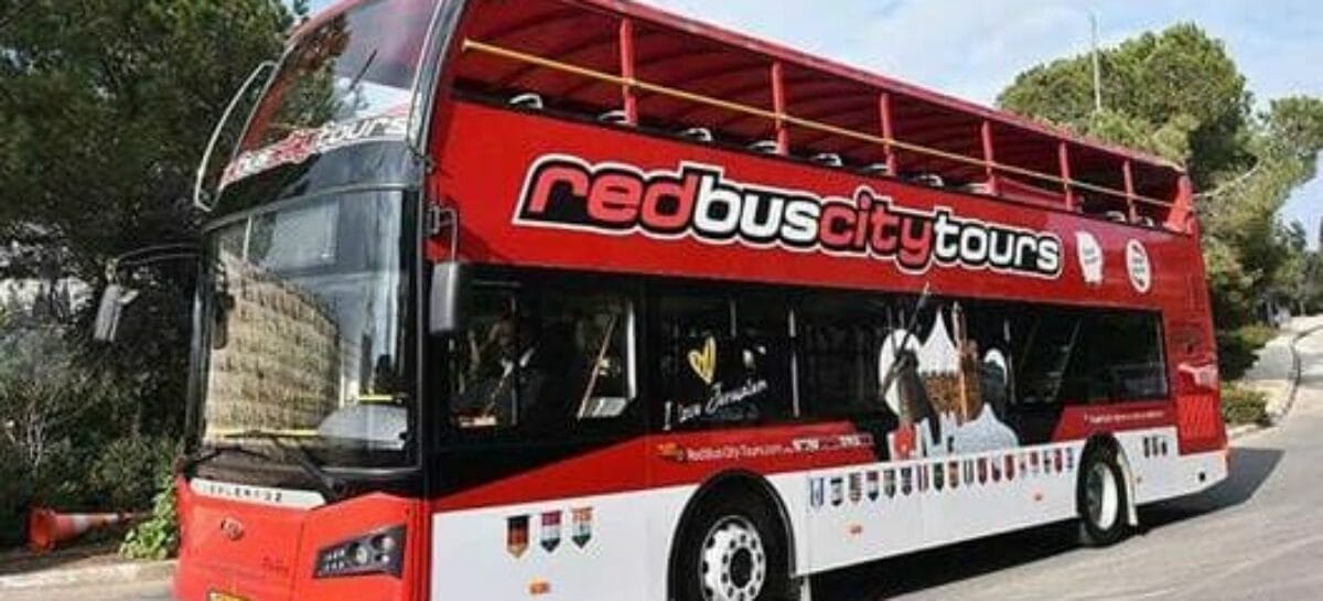 A Gerusalemme arrivano i “Red Bus” per i tour in città
