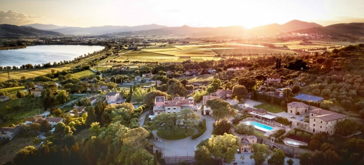 Umbria, il resort-gioiello Borgo dei Conti rinascerà nel 2024