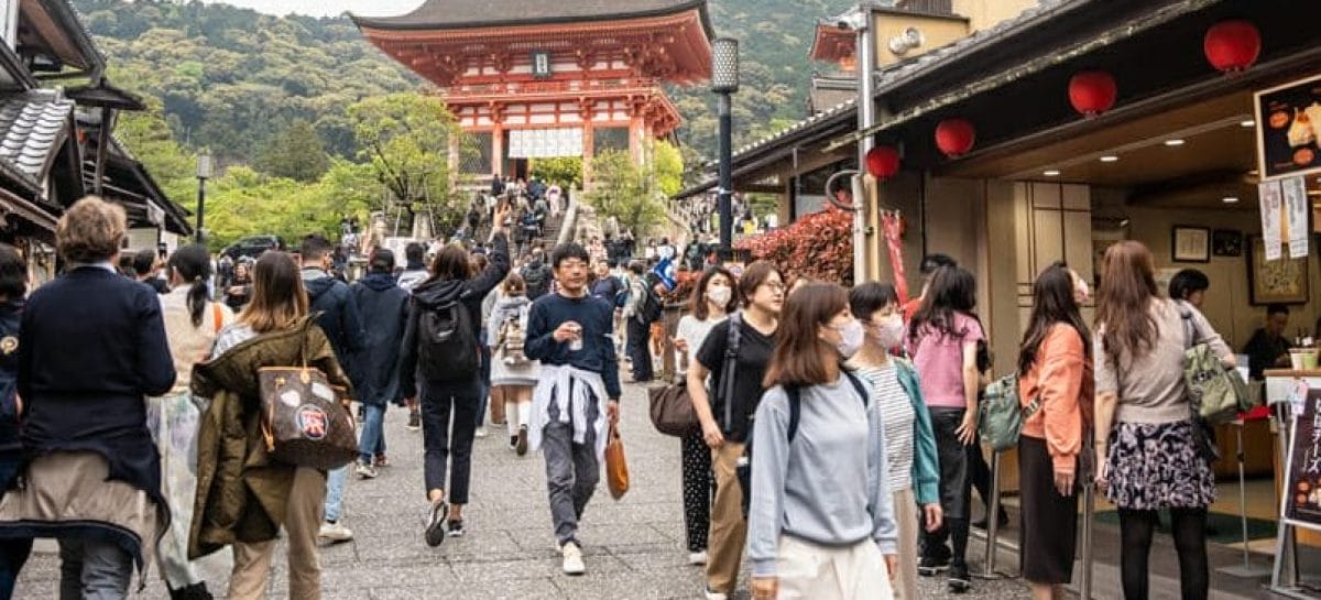 Giapponemania, record di turisti. E Kyoto aumenta la city tax