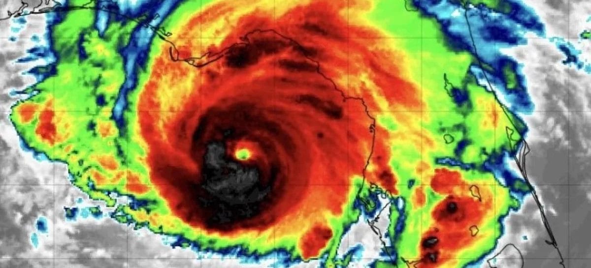 Usa, l’uragano Idalia travolge la Florida: trasporti in tilt