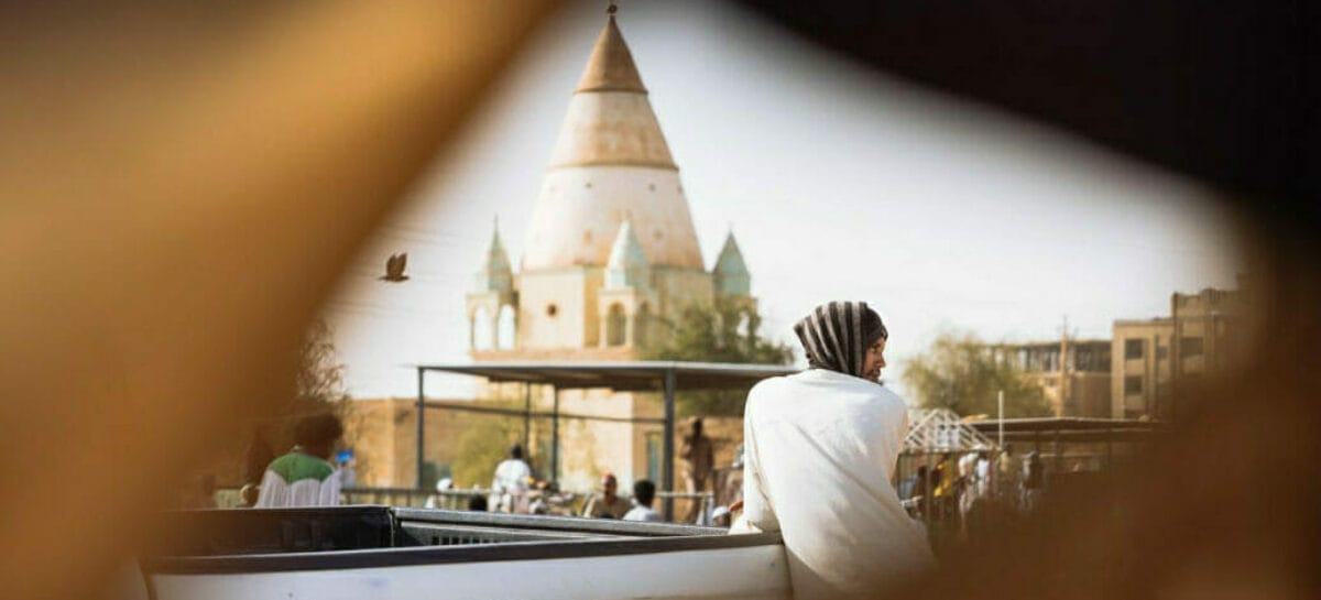 Shiruq illumina il Sudan con la mostra-evento “Di luce e di sabbia”