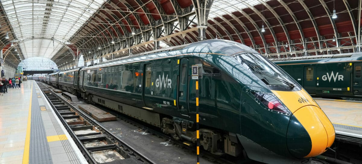 Brexit dei treni: il Regno Unito smantella l’alta velocità