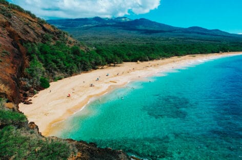 Le Hawaii introducono la tassa turistica sul clima
