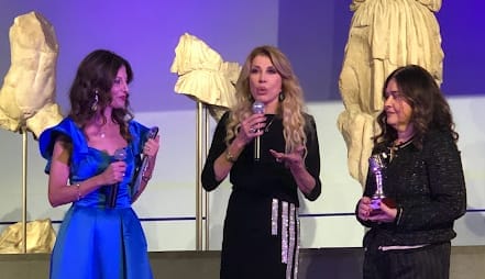 Gabriella Carlucci premia la Serbia