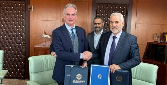 Italia-Libia, firmato l’accordo per incrementare i voli