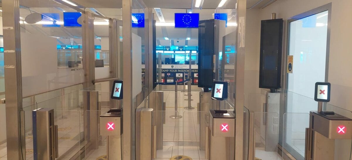 Aeroporti del Veneto, attivi gli e-gate con carta d’identità elettronica