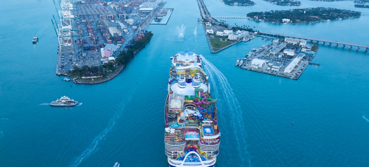 Icon of the Seas raggiunge Miami: crociere al via il 27 gennaio