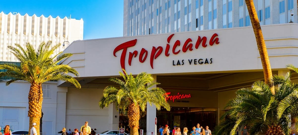 Las Vegas, il 2 aprile chiuderà per sempre lo storico Tropicana Hotel