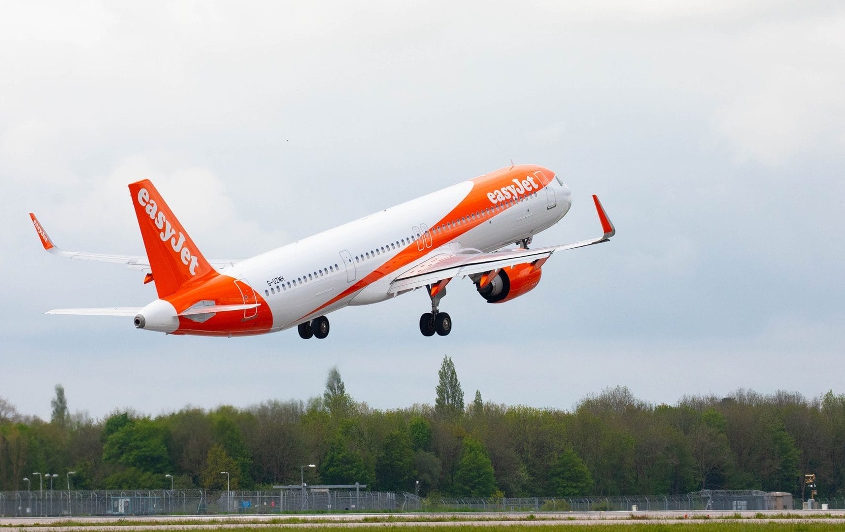 easyJet adobe