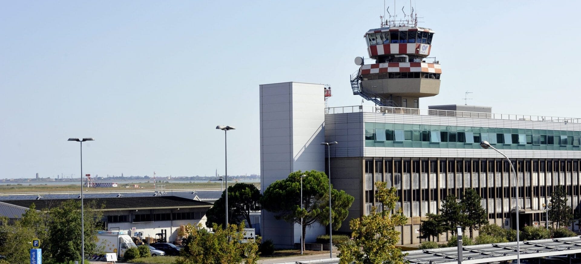 Aeroporto di Venezia da adobe