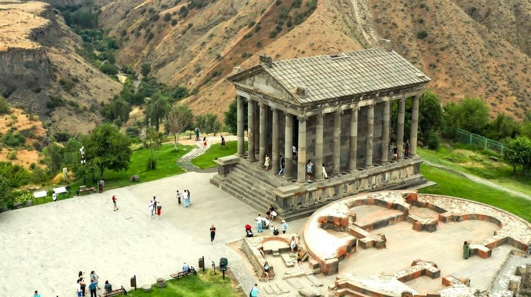 Armenia tempio ellenistico di Garni uff stampa