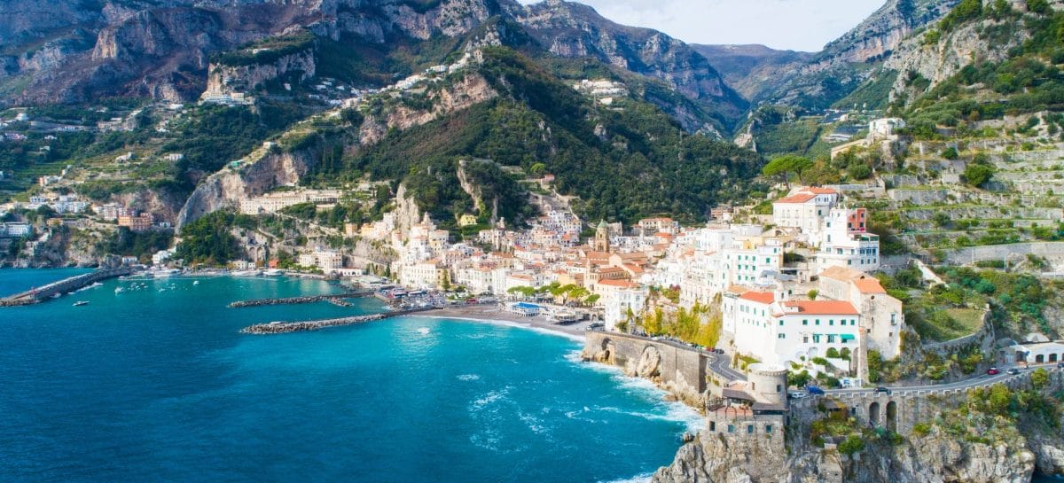 Amalfi, il nodo balneari e l’invasione di Mr Ripley