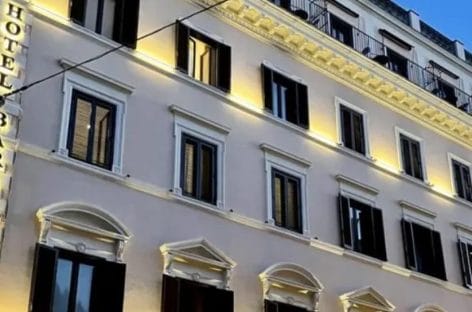 Roma, evacuato l’hotel Barberini: otto intossicati nella Spa