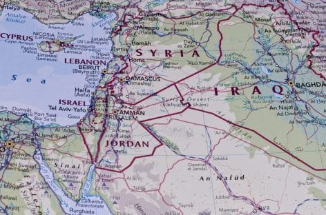 Crisi in Israele, la Farnesina invita a “rinviare i viaggi”