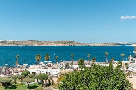 DoubleTree by Hilton debutta a Malta con un hotel sulla Paul’s Bay
