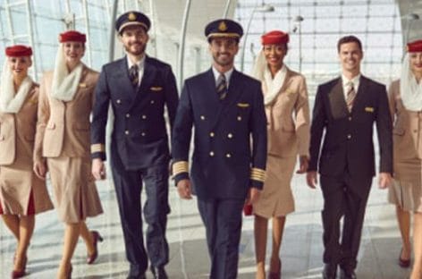 Emirates alza gli stipendi dei piloti e cambia i criteri di recruiting