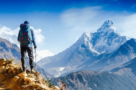 Nepal verso il limite al numero di scalatori dell’Everest