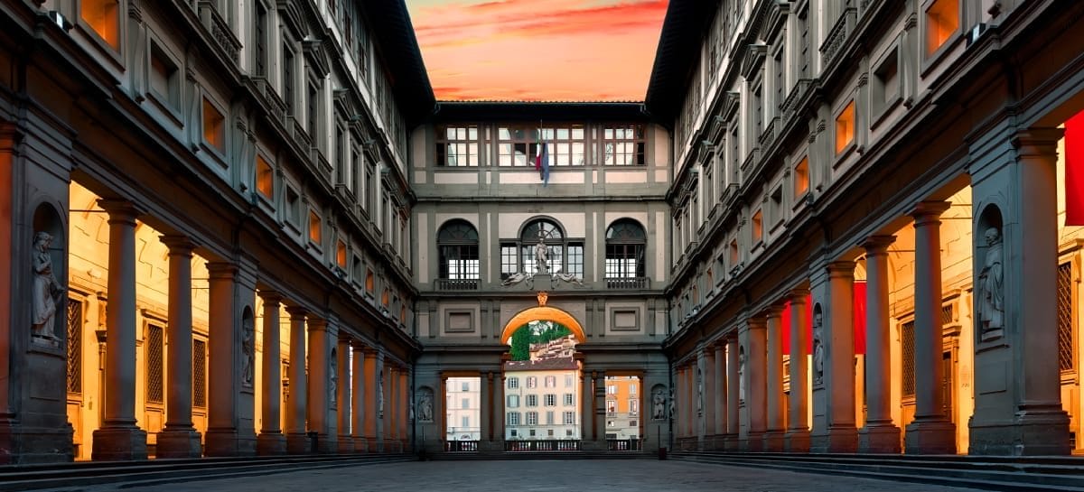 Firenze, ora agli Uffizi si entra solo con digital ticket