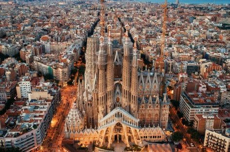 Barcellona, city tax verso il raddoppio: fino a 15 euro al giorno