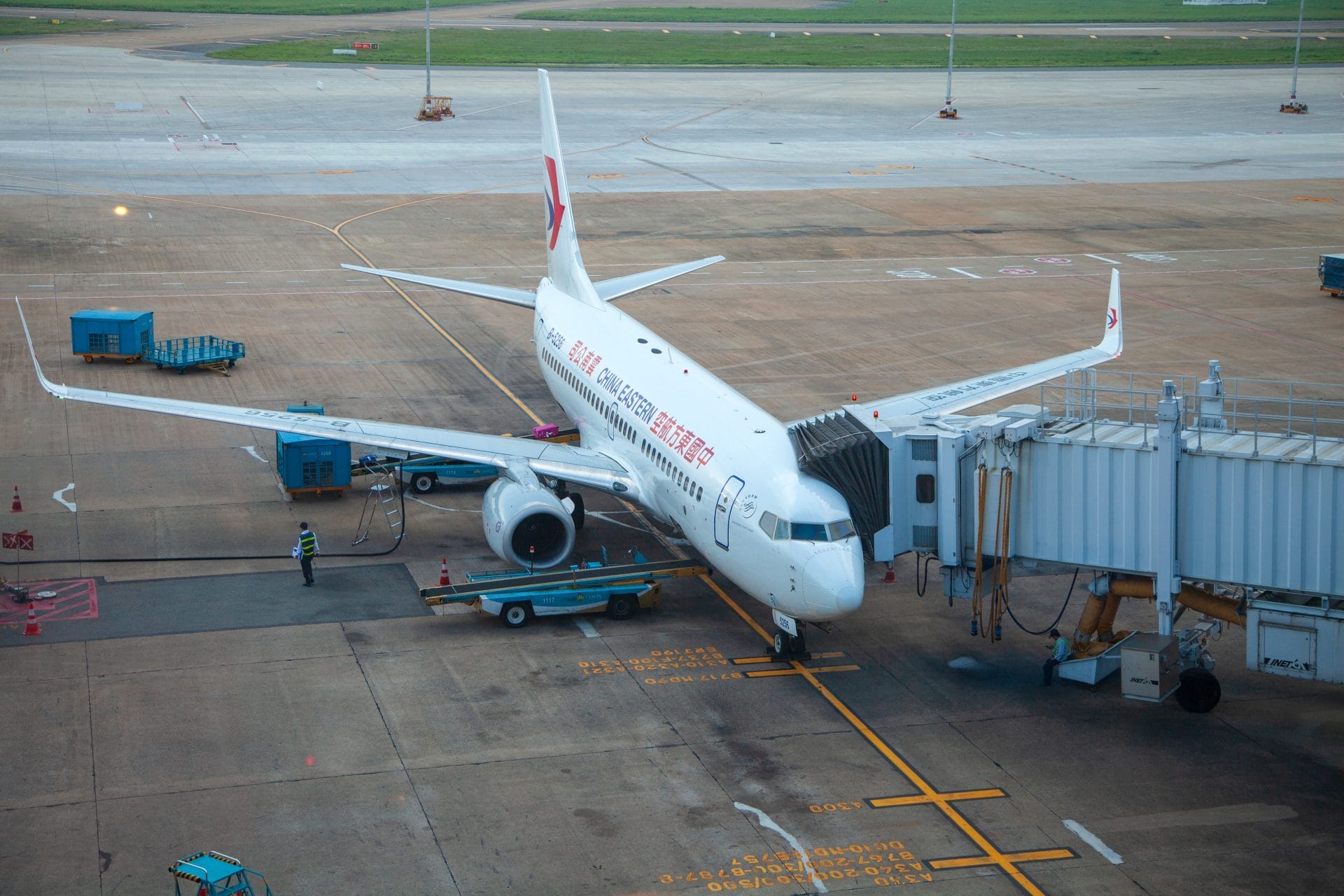 China eastern airlines da adobe