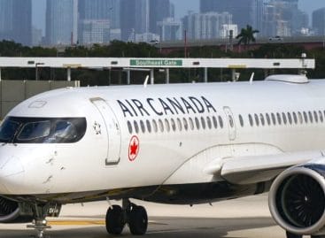 Air Canada, voli a rischio per il braccio di ferro con i piloti