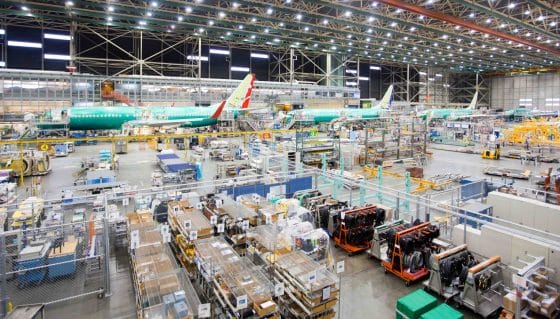 Consegne lumaca, allarme Iata: “17mila aerei in lista d’attesa”