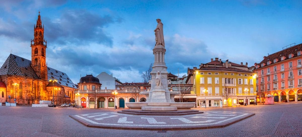 Ognissanti, top ten dei viaggi in treno: Bolzano è la più trendy