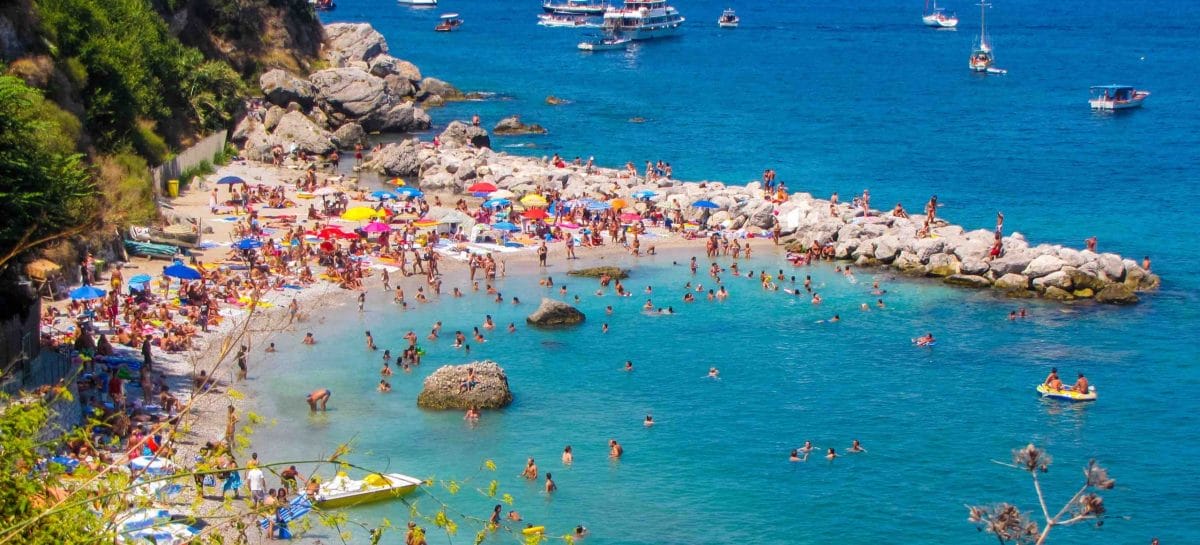 Capri a numero chiuso: l’estrema ipotesi anti overtourism