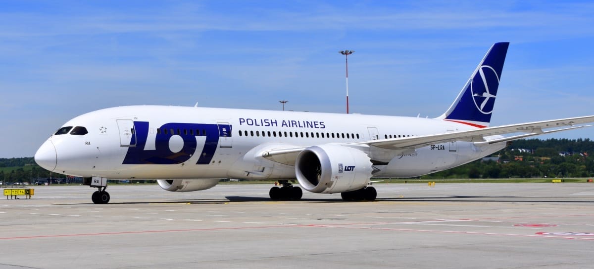 Lot Polish Airlines_Adobe