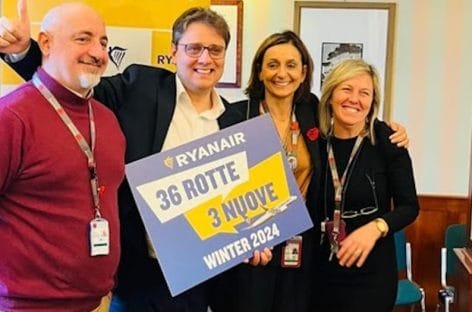 Ryanair introduce tre nuove rotte da Pisa