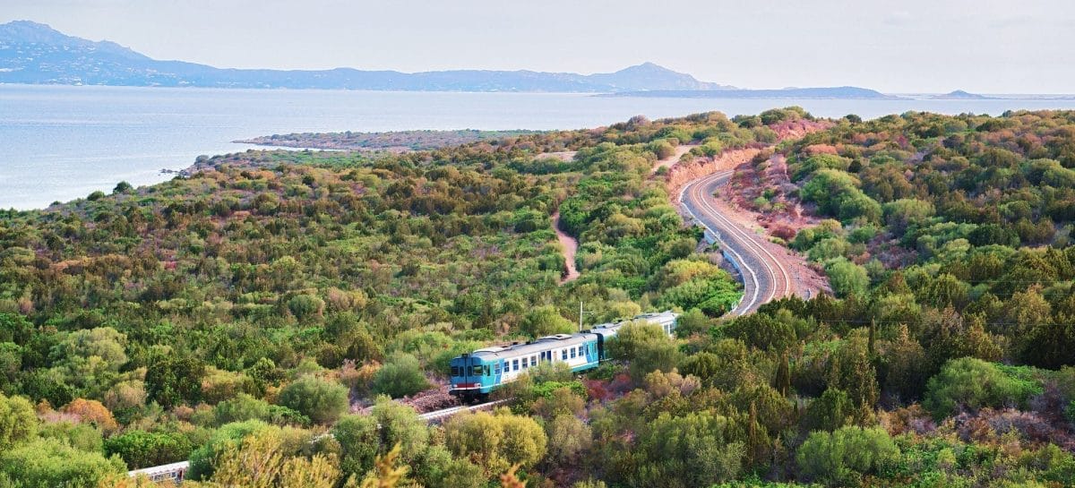 Sardegna, treni fermi domenica mattina: lavori sulla linea ferroviaria