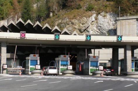 Riapre il traforo del Monte Bianco: restyling da 24 milioni