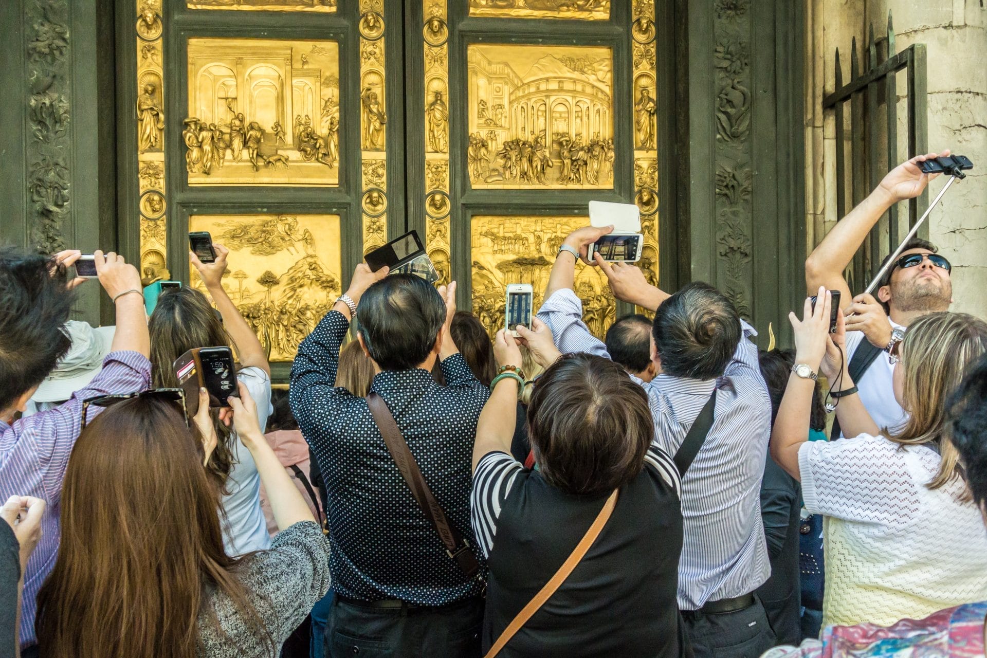 Turisti Firenze da adobe