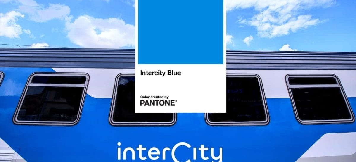 L’Intercity si colora di blue con il Pantone Color Institute