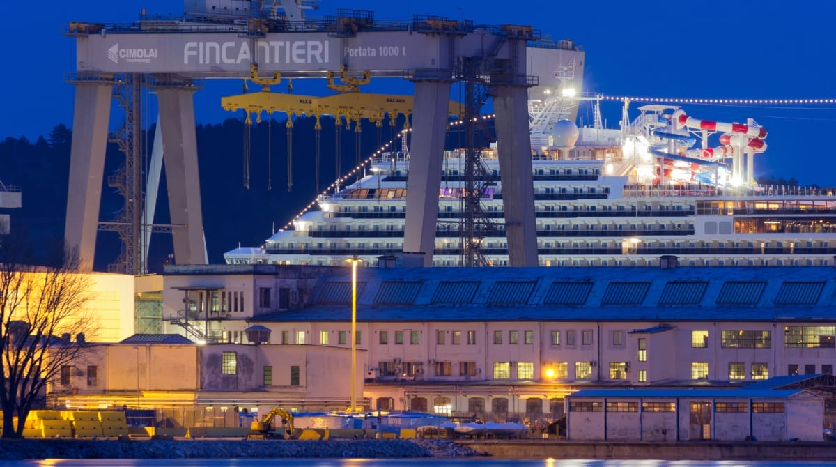 Fincantieri, ritorno all’utile con un anno di anticipo