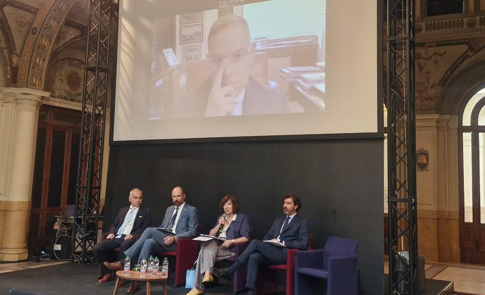 Iperturismo: servono risposte digital e una strategica mobilità integrata